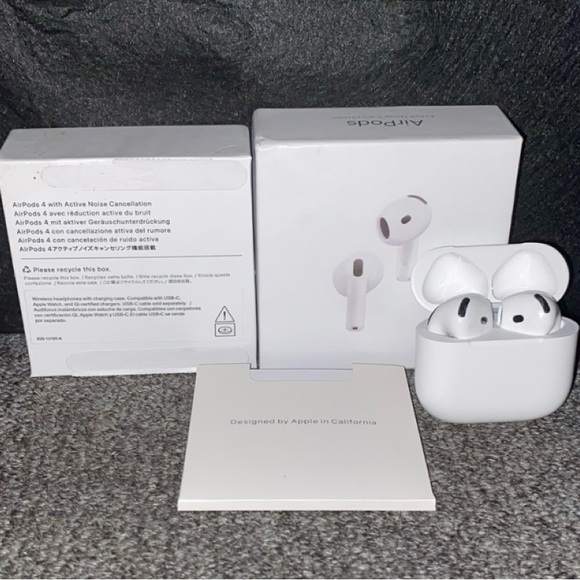 Apple AirPods 4th Generation - White